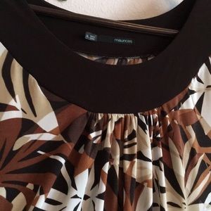 Short sleeved blouse